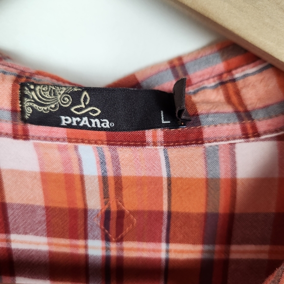 Prana Pink Orange Plaid Roll Tab Sleeve Button Down Shirt Top Sz L - Picture 5 of 7